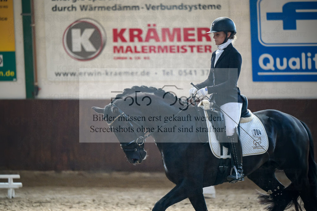 Reitturnier Voxtrup | Entdecke hochwertige Reitturnierfotos von Foto Oger. Professionell, emotional und authentisch – jetzt Lieblingsmomente im Shop bestellen.Deutschlandweite Turnierfotografie. - Realisiert mit Pictrs.com