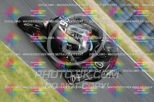 2025_05_31_PBK_36149 | Sportfotografie; SlowMotion; Video; Rennstrecke; Hafeneger; RSE; Speer; Trackday; Motorsportarena; Hockenheimring; Brno; Most; Barcelona; Valencia, Benny; Kaetzmer;