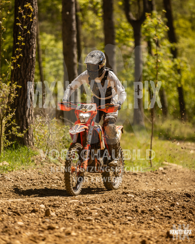 866A5190 | mxndyyvipix