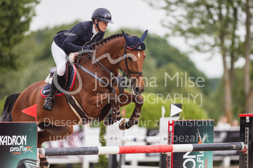 250601_MayDays_GP-544 | Deine schönsten Turniermomente als professionelle Fotos! Entdecke hochwertige Pferdesport-Fotografie im Online-Shop. Jetzt Fotos finden & bestellen!