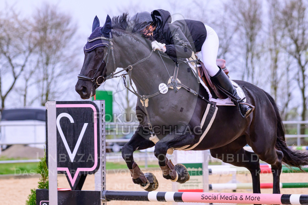 10042026-Mammendorf-Prfg13-0357 | Fokus Hufschlag Fotografie - Realisiert mit Pictrs.com
