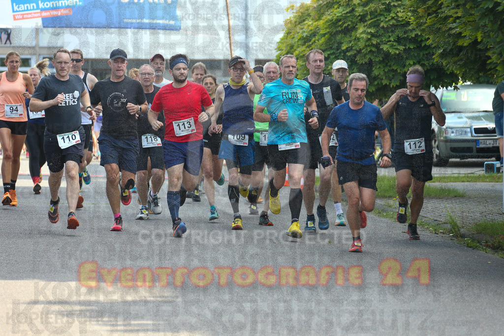 230804_1804_EX1_3634 | Sportfotografie im Rhein-Sieg Kreis, Köln, Bonn, NRW, Rheinland Pfalz, Hessen, etc. Unser Tätigkeitsfeld umfasst den Laufsport vom Volkslauf über den Marathon, Duathlon, Triathon bis zum Ultralauf wie Kölnpfad Ultra oder Schindertrail.