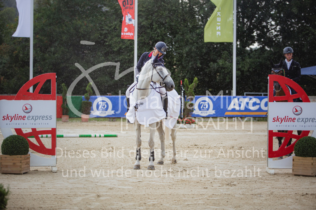220729_BHO_GT_M2-Spr_2-762 | Deine schönsten Turniermomente als professionelle Fotos! Entdecke hochwertige Pferdesport-Fotografie im Online-Shop. Jetzt Fotos finden & bestellen!