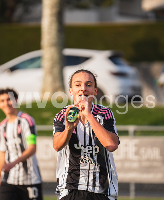 juv_lut_fmachado-0233 | Images from the Juniors B match between Juventus Academy and FC Lutry, played on 18 March 2026 in Lutry, Switzerland, featuring players, coaching staff and match action throughout the game.