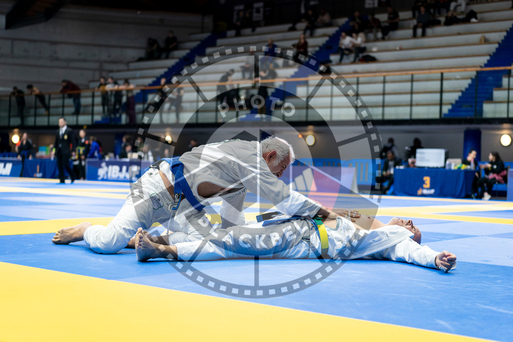 20240122PBB6360 | Fighters compete during the second day of the IBJJF European Championship in Paris, France, on January 22, 2024.