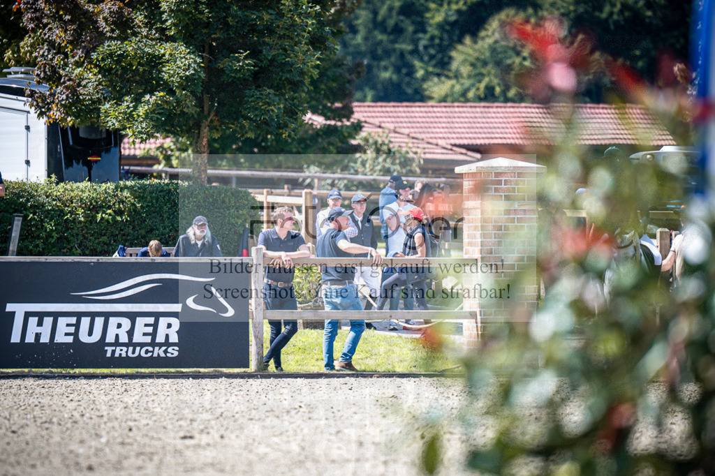 DOS_2023 | Entdecke hochwertige Reitturnierfotos von Foto Oger. Professionell, emotional und authentisch – jetzt Lieblingsmomente im Shop bestellen.Deutschlandweite Turnierfotografie. - Realisiert mit Pictrs.com