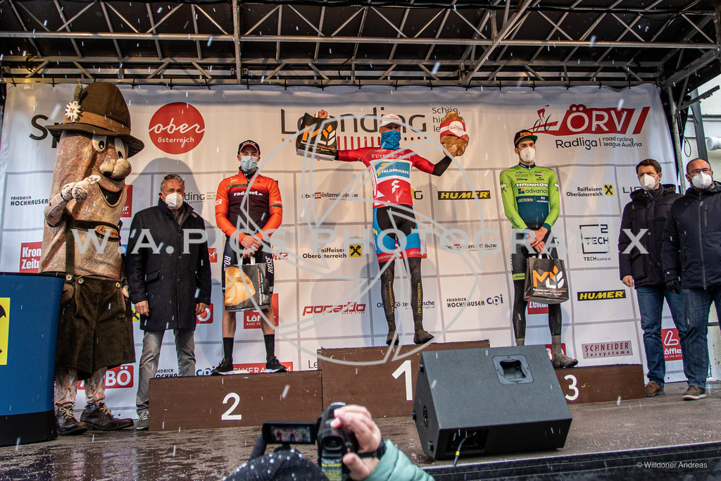 ..... | LEONDING, AUSTRIA, RADSPORT, 21.03.2021, Eröffnungsrenen Leonding, Image shows : Moran VERMEULEN (AUT), Pirmin BENZ (GER), Jonas RAPP (GER)
Photo: SMP/Andreas Willdoner