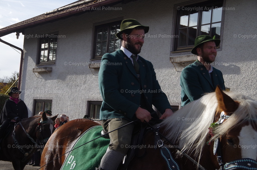 IMGP1330 | fotografiert von Axel PollmannLeonhardi Wallfahrt Benediktbeuern und Murnau, Fronleichnam, Fasching, Landschaft im Loisachtal und Benediktbeuern  - Realisiert mit Pictrs.com
