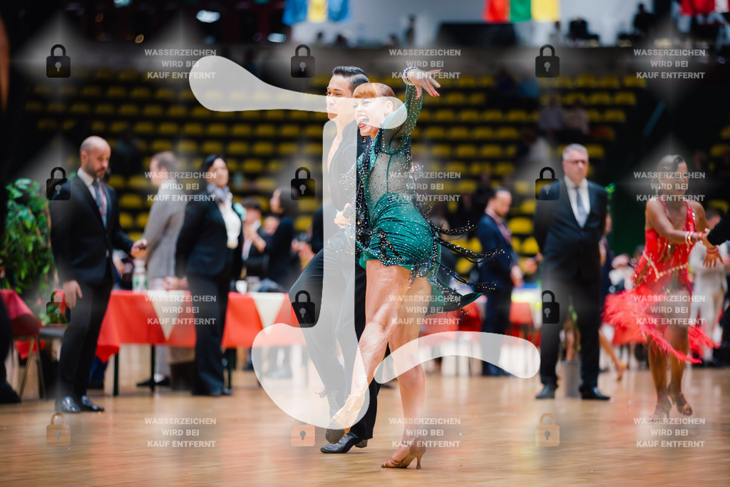 Hessen Tanzt WDSF Open Senior I Latin 3rd (227) Carlos Ortiz Garc_a _ Christina Ortiz Garc_a (TTC Rot-Gold Köln)-2025-05-17-2219 | Webshop for digital downloads and prints of dance sport, event & show photographer Julian Link - Realisiert mit Pictrs.com