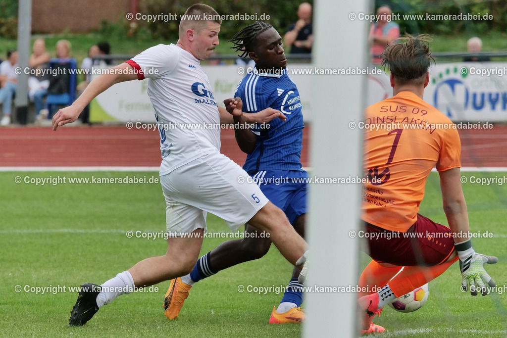 Fußball : Testspiel : SuS 09 Dinslaken - Schalke 04 U 19 am 25.07.2024 | Foto : Jochen Emde / www.kameradabei.de - Realisiert mit Pictrs.com