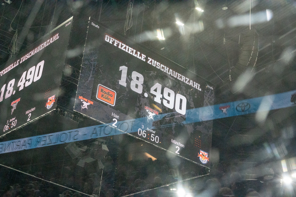 DEL, Deutsche Eishockey Liga Saison 2024/25, 33. Spieltag: Kölner Haie gegen Red Bulls München | 11.10.2024, DEL, Deutsche Eishockey Liga Saison 2024/25, 33. Spieltag: Kölner Haie gegen Red Bulls MünchenBild: Aussverkauft - Realisiert mit Pictrs.com