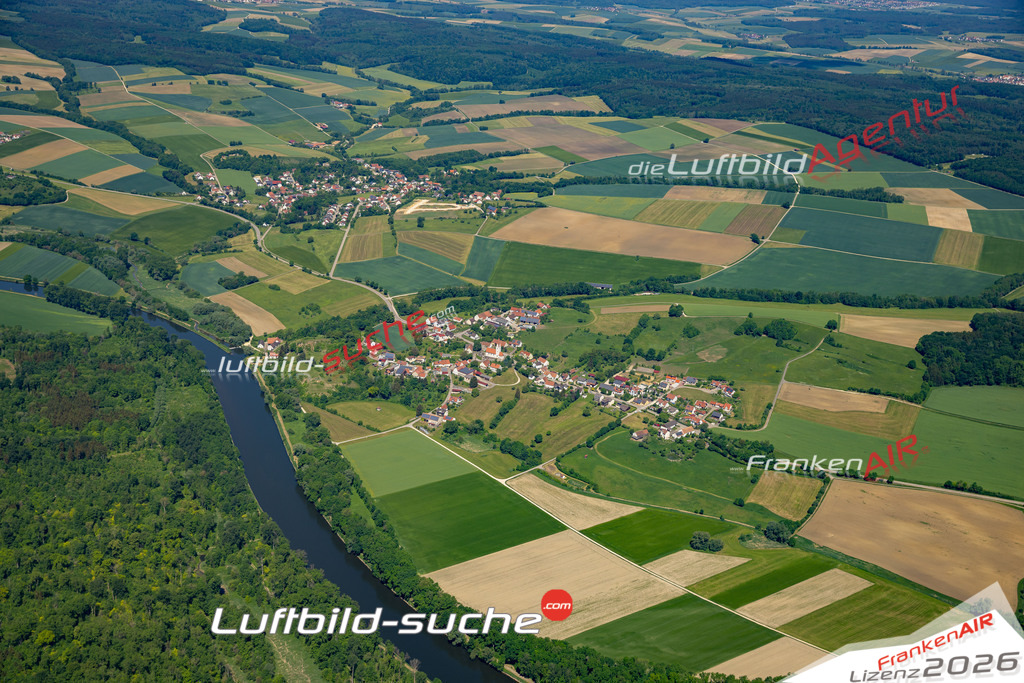 Die Luftaufnahme Lechsend - Marxheim wurde 2022 vom Flugzeug aus (keine Drohne) erstellt. Hohe Auflösung -für große Poster und Wandbilder geeignet - Garantiert!