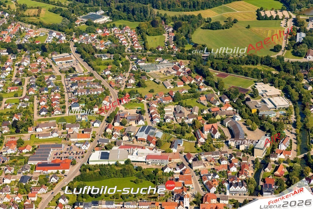 Luftaufnahme von Gundelfingen an der Donau - Die Luftaufnahme wurde 2025 vom UL-Flugzeug heraus erstellt ( keine Drohne ) - Hochauflösende Luftaufnahme - für professionelle Ausdrucke geeignet. Die Geschenkidee !Mit Lizenz und Bildrechte bestellbar