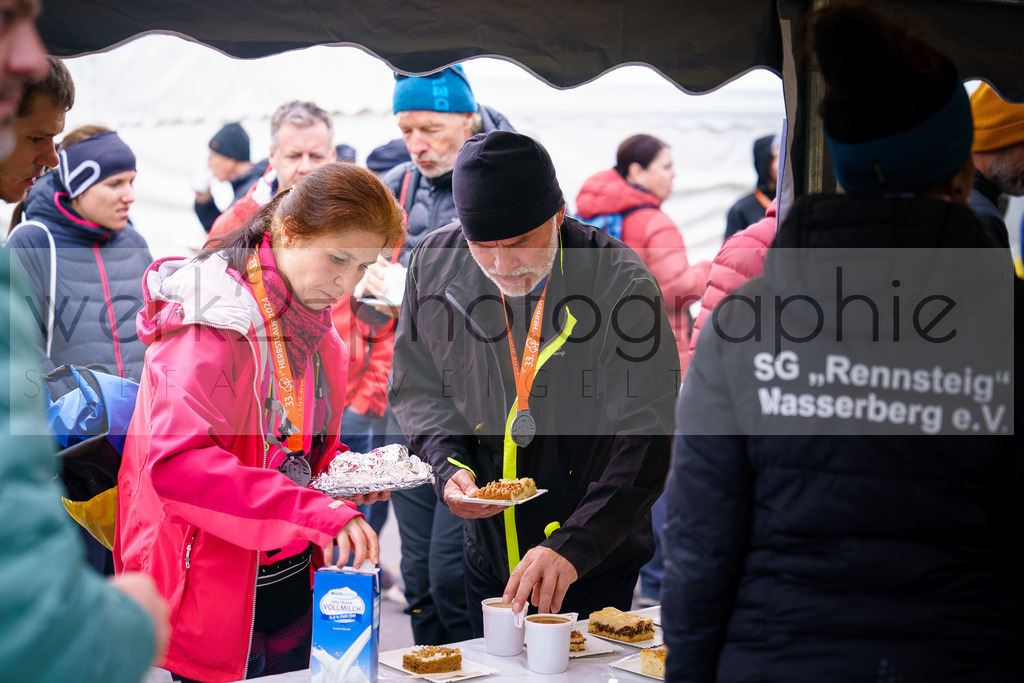 Herbstlauf 2024 | Rennsteig-Herbstlauf von Neuhaus am Rennweg nach Masserberg am 6. Oktober 2024