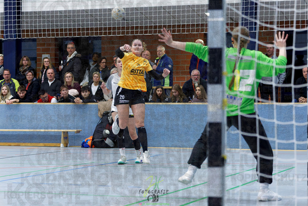Frauen Oberliga Mitte (HHV); HSG Eibelshausen/Ewersbach - HSG Wettenberg II | Frauen Oberliga Mitte (HHV); HSG Eibelshausen/Ewersbach - HSG Wettenberg II am 13.12.2025 in Steinbrücken (Sporthalle am Hammerweiher)Photo © 2025 - Jörg Heinrich - Realisiert mit Pictrs.com