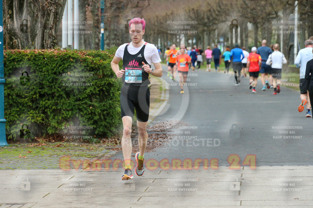 221231_1145_EX1_8727 | Sportfotografie im Rhein-Sieg Kreis, Köln, Bonn, NRW, Rheinland Pfalz, Hessen, etc. Unser Tätigkeitsfeld umfasst den Laufsport vom Volkslauf über den Marathon, Duathlon, Triathon bis zum Ultralauf wie Kölnpfad Ultra oder Schindertrail.