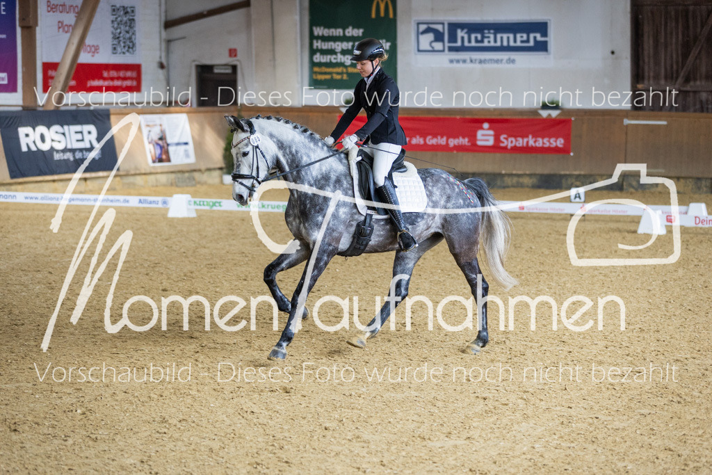 Sth-LPO25-L-Kür-129 | MomenTaufnahmen Pferdesportfotos