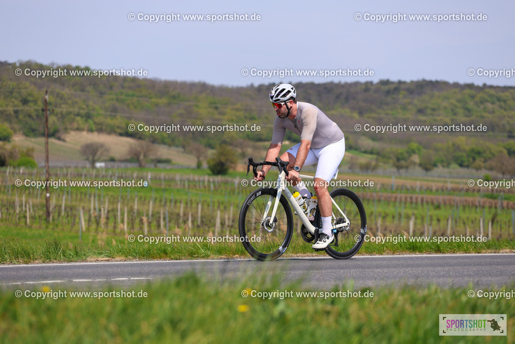 IMG_2470 | @sportshot_your_pictrs #yourpictures#roadtowm2029 #nrm #neusiedlerseeradmarathon #neusiedlersee #neusiedlerseetourismus #burgenland #mörbisch #nrm26 #burgenlandtourismus #voglundco #poweredbyburgenlandtourismus #radsport #rad #marathon #ucigranfondo #visitburgenland #ucigranfondoworldseries