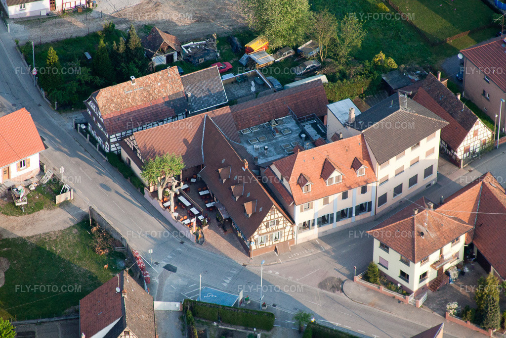 Aerial view: Restaurant Rose in Munchhausen in the state Bas-Rhin, France.Photo: IMG_40323.jpg taken on 04/22/2011 by Werner Riehm/FLY-FOTO.comResolution of the original: 4752 x 3168 px