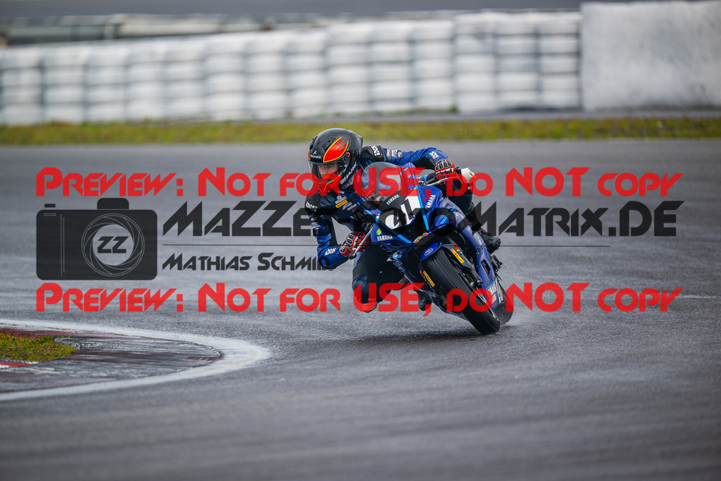 MaZZes_FotoMatrix_240830_6007705_0028 | R7