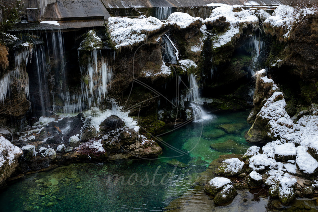 Traunfall | Bei Veröffentlichung des Bildes ist eine Namensnennung wie folgt erforderlich: 
Foto: Mostdirn Irmgard Wieser - Realisiert mit Pictrs.com