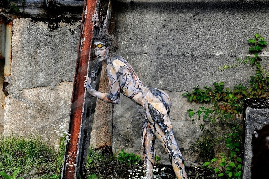 Bodypainting-RUSTLADY_9882b | #002 | Modell: Caro | Foto: Tschiponnique Skupin - Realisiert mit Pictrs.com