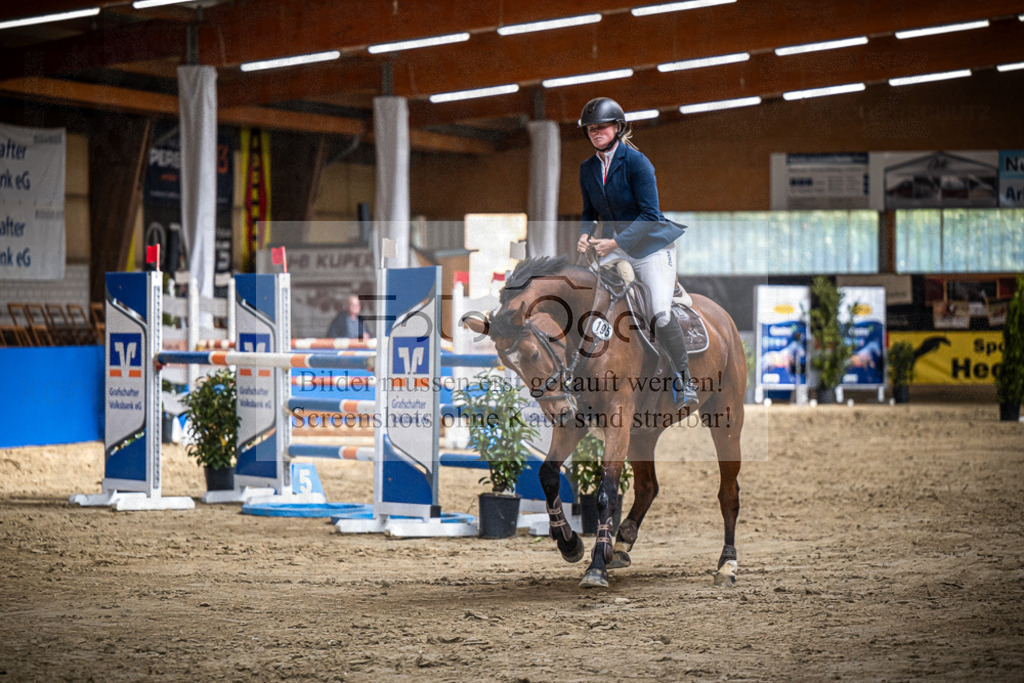 DOS_0881 | Entdecke hochwertige Reitturnierfotos von Foto Oger. Professionell, emotional und authentisch – jetzt Lieblingsmomente im Shop bestellen.Deutschlandweite Turnierfotografie. - Realisiert mit Pictrs.com