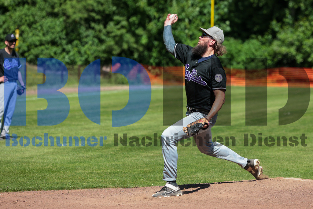 SES_BOCLIP20250510-3 | bond - Realisiert mit Pictrs.com