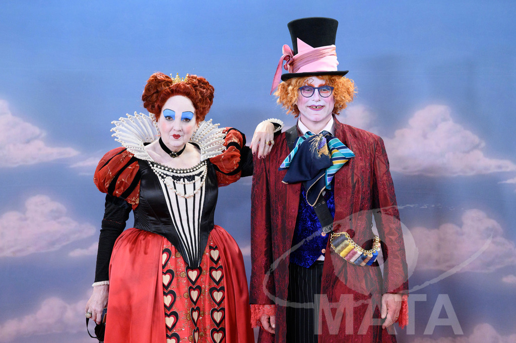 _DWA7177 | MATA IndoCon - Realisiert mit Pictrs.com