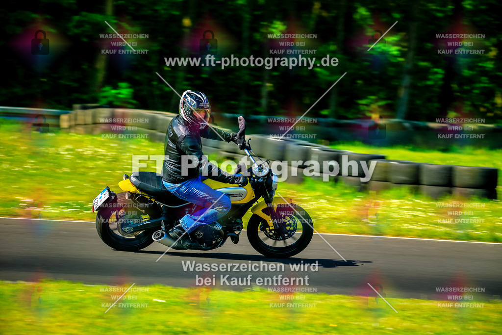 _NBG3823 | Hier findet Ihr Bilder von Touristenfahrten auf der Nürburgring Nordschleife oder von anderen Veranstaltungen die ich besucht habe. Viel Spass beim Durch Schauen 