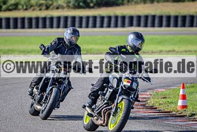 spof4493 | Professionelle Fotos von Sportveranstaltungen, aber auch Hochzeiten und anderen Events. - Realisiert mit Pictrs.com