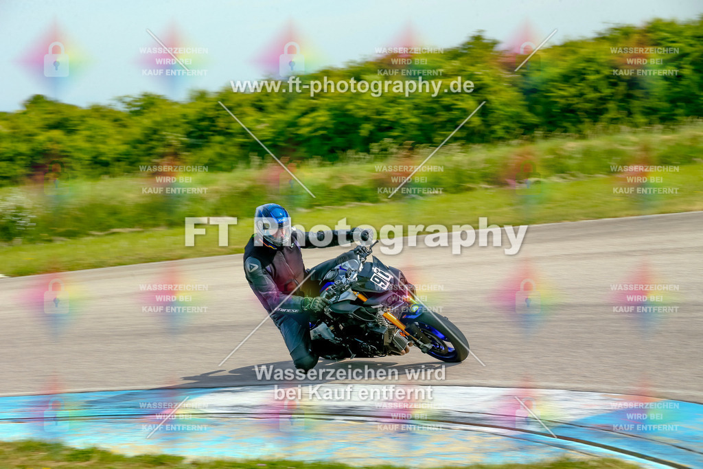 _MOT0675 | Hier findet Ihr Bilder von Touristenfahrten auf der Nürburgring Nordschleife oder von anderen Veranstaltungen die ich besucht habe. Viel Spass beim Durch Schauen 