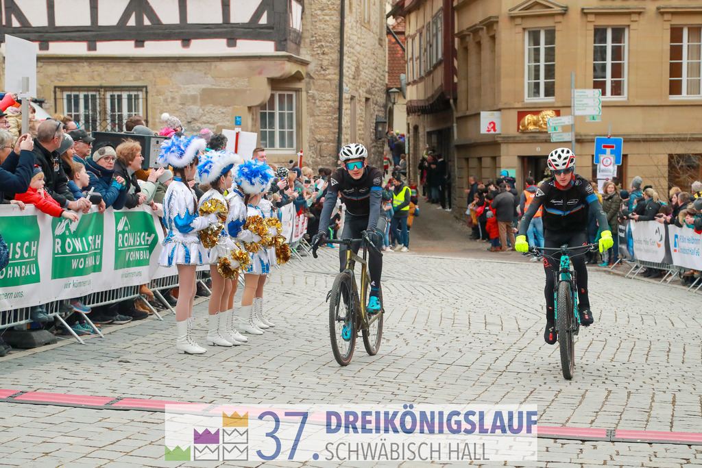 AOK JuniorCup 400m | 3Koenigslauf 2023 - Realisiert mit Pictrs.com
