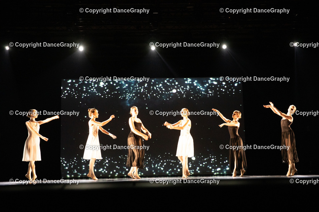 GPHY4142 | DanceGraphy - Realisiert mit Pictrs.com