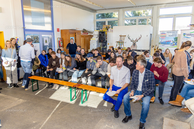 Hackathon - Tag 2 | Bildershop von pixelworld.at - Realisiert mit Pictrs.com