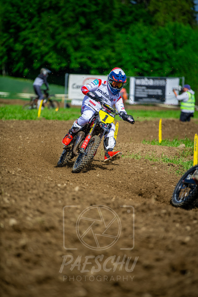 Mo (103) | Paeschuphoto Shop - Wer nicht sucht der auch nicht findet.Ob Motocrossbilder oder von einem besuchtem Spiel, Hauptsache Action. - Realisiert mit Pictrs.com