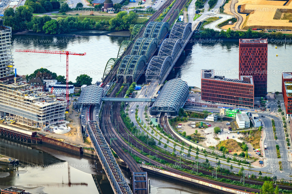 Hamburg_Elbbrücken_U1_Haltestelle_ELS_5431200925 | HAMBURG 19.09.2025 Haltestelle Elbbrücken der U-Bahn in Hamburg, Deutschland. Weiterführende Informationen bei: SEH Engineering GmbH. // The train stop Elbbruecken of the subway line 4 in Hamburg, Germany. Further information at: SEH Engineering GmbH. Foto: Martin Elsen