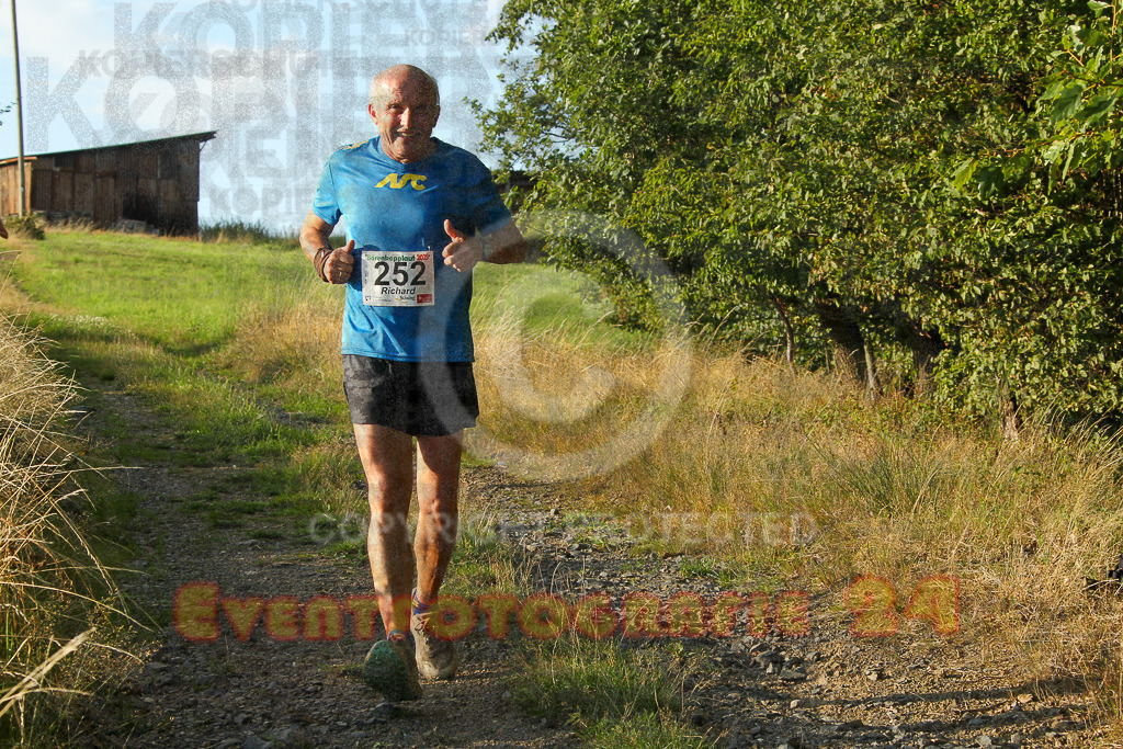 250801_1923_EV4_8608 | Sportfotografie im Rhein-Sieg Kreis, Köln, Bonn, NRW, Rheinland Pfalz, Hessen, etc. Unser Tätigkeitsfeld umfasst den Laufsport vom Volkslauf über den Marathon, Duathlon, Triathon bis zum Ultralauf wie Kölnpfad Ultra oder Schindertrail.