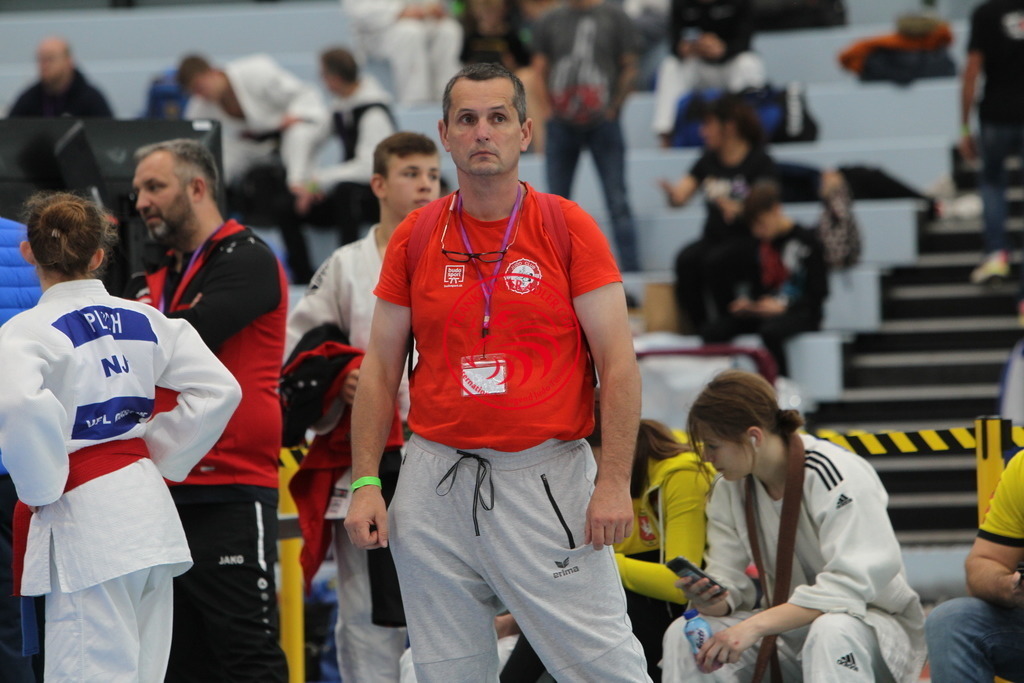 JT6F9340 | Fotos vom Adler Cup - Pictures from Adler Cup

Hier findet Ihr alle Eindrücke und großen Momente der Adler Cup Wochenenden. Here you will find all impressions and great moments of the Adler Cup weekends. - Realisiert mit Pictrs.com