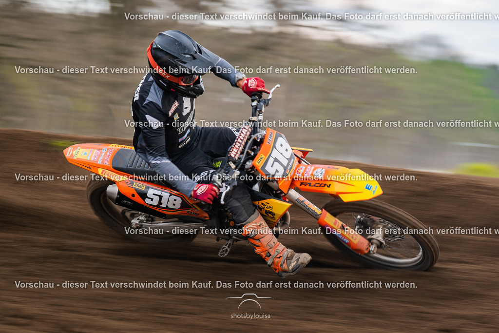 04_13_Bensdorf_MX1-3277 | Sportfotografin aus Berlin-Brandenburg mit Fokus auf Motocross. Ich halte deine sportliche Leistung und echte Emotionen auf und neben der Strecke professionell fest. Entdecke die Fotos von deinem Rennen und bestelle sie direkt hier im Shop.