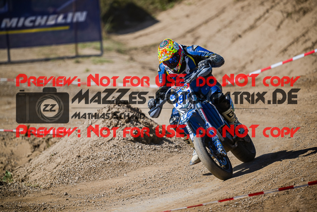 MaZZes_FotoMatrix_220904_7895 | S3