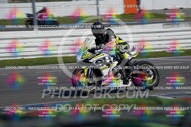 2022_05_09_PBK_22205 | Sportfotografie; SlowMotion; Video; Rennstrecke; Hafeneger; RSE; Speer; Trackday; Motorsportarena; Hockenheimring; Brno; Most; Barcelona; Valencia, Benny; Kaetzmer;