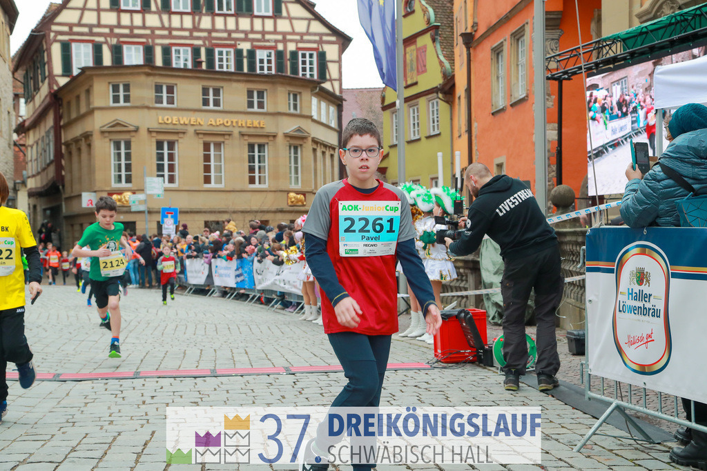 AOK JuniorCup 400m | 3Koenigslauf 2023 - Realisiert mit Pictrs.com