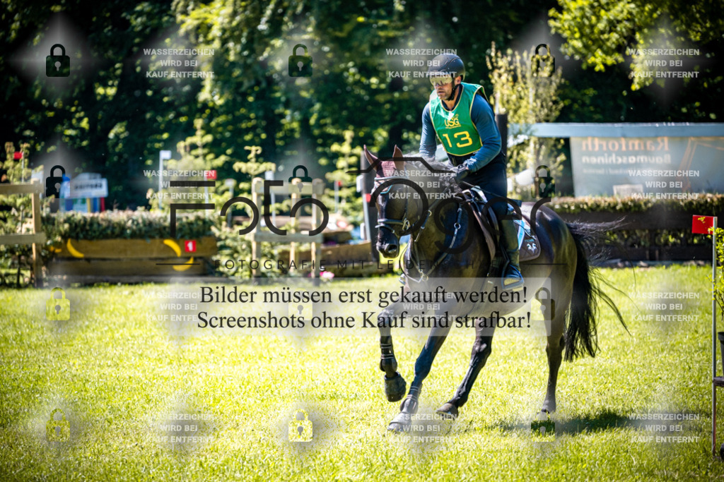 A1_Vielseitigkeitsturnier Melle Oldendorf-15c-0174 | Entdecke hochwertige Reitturnierfotos von Foto Oger. Professionell, emotional und authentisch – jetzt Lieblingsmomente im Shop bestellen.Deutschlandweite Turnierfotografie. - Realisiert mit Pictrs.com