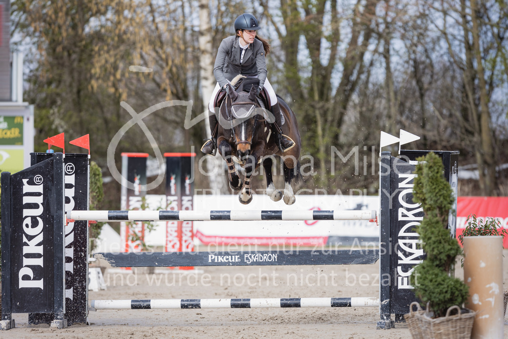 220403_HF-Laar_L-Spr-174 | SEASON OPENING 2022
Herford Laar
03.04.2022
11 Springprüfung Kl.L m.Siegerrunde