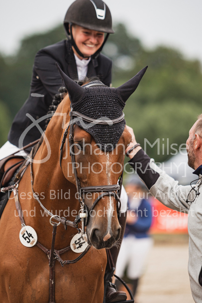 250627_PfSpTa_Stil-A1-215 | Deine schönsten Turniermomente als professionelle Fotos! Entdecke hochwertige Pferdesport-Fotografie im Online-Shop. Jetzt Fotos finden & bestellen!