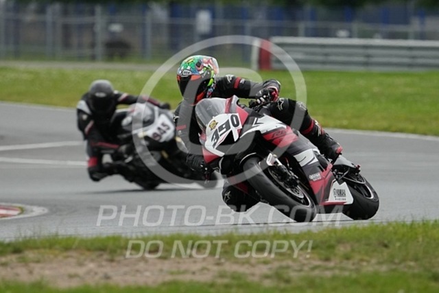 2024_06_21_PBK_19319 | Sportfotografie; SlowMotion; Video; Rennstrecke; Hafeneger; Speer; Racing; RSE; BMW; CBO; Trackday; Motorsportarena; Hockenheimring; Brno; Most; Barcelona; Valencia