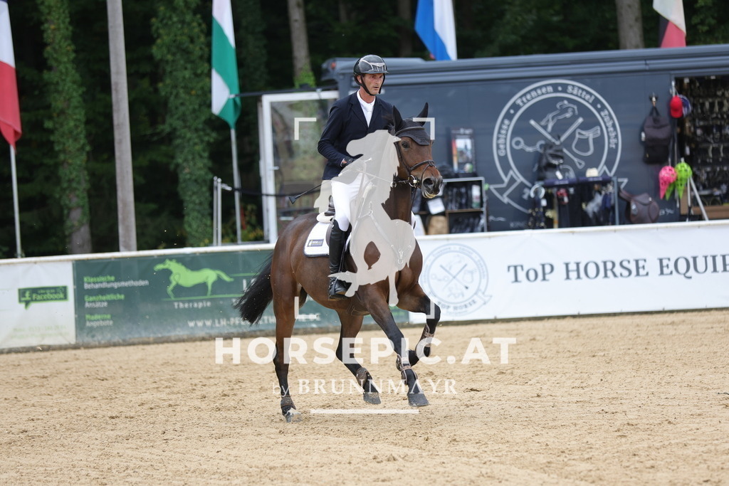 0P6A6334 | Willkommen bei Brunnmayr - Design & Fotografie – Ihrem Spezialisten für Reitturniere und Pferdeveranstaltungen in Oberösterreich, Salzburg und Bayern! Seit über 17 Jahren sind wir leidenschaftlich dabei.