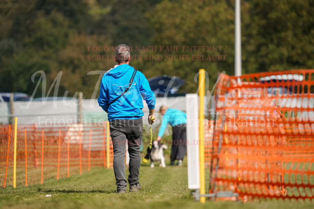 20250928_Hunderennen-443 | MuT (Mensch und Tier) mit Mona - Fotografie und Tierkommunikation - Realisiert mit Pictrs.com