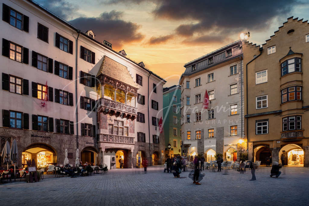 Goldenes Dachl | Blick auf das goldene Dachl am Abend